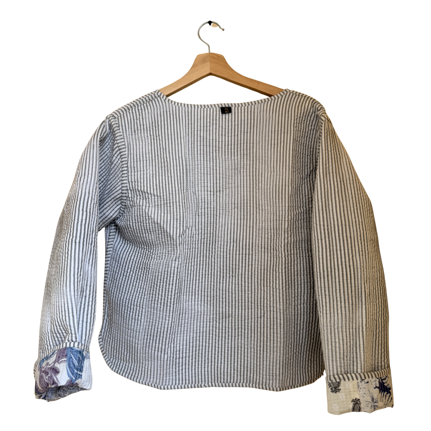 White Blue Mist – Patchwork Cotton Quilted Reversible Jacket