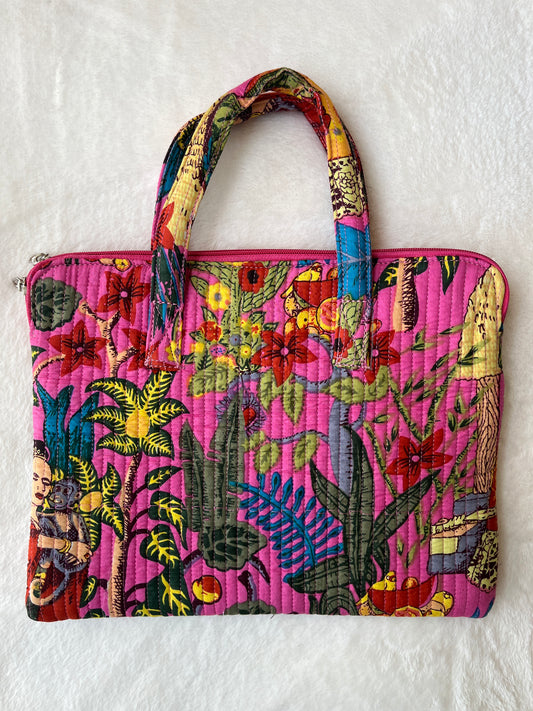 Farida Bloom – Pink Quilted Laptop Bag
