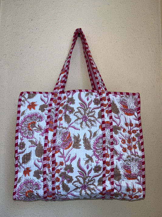 White Floral – Tote & 3 Pouch Set