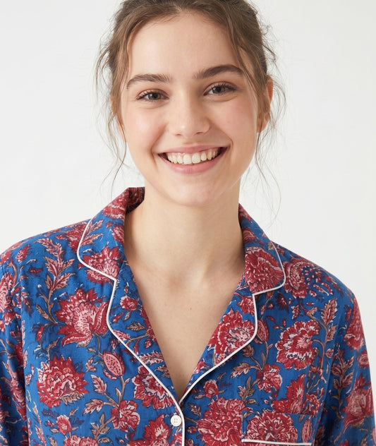 Women’s Crimson Blue Petals – Elegant Two Piece Cotton Pajama Set