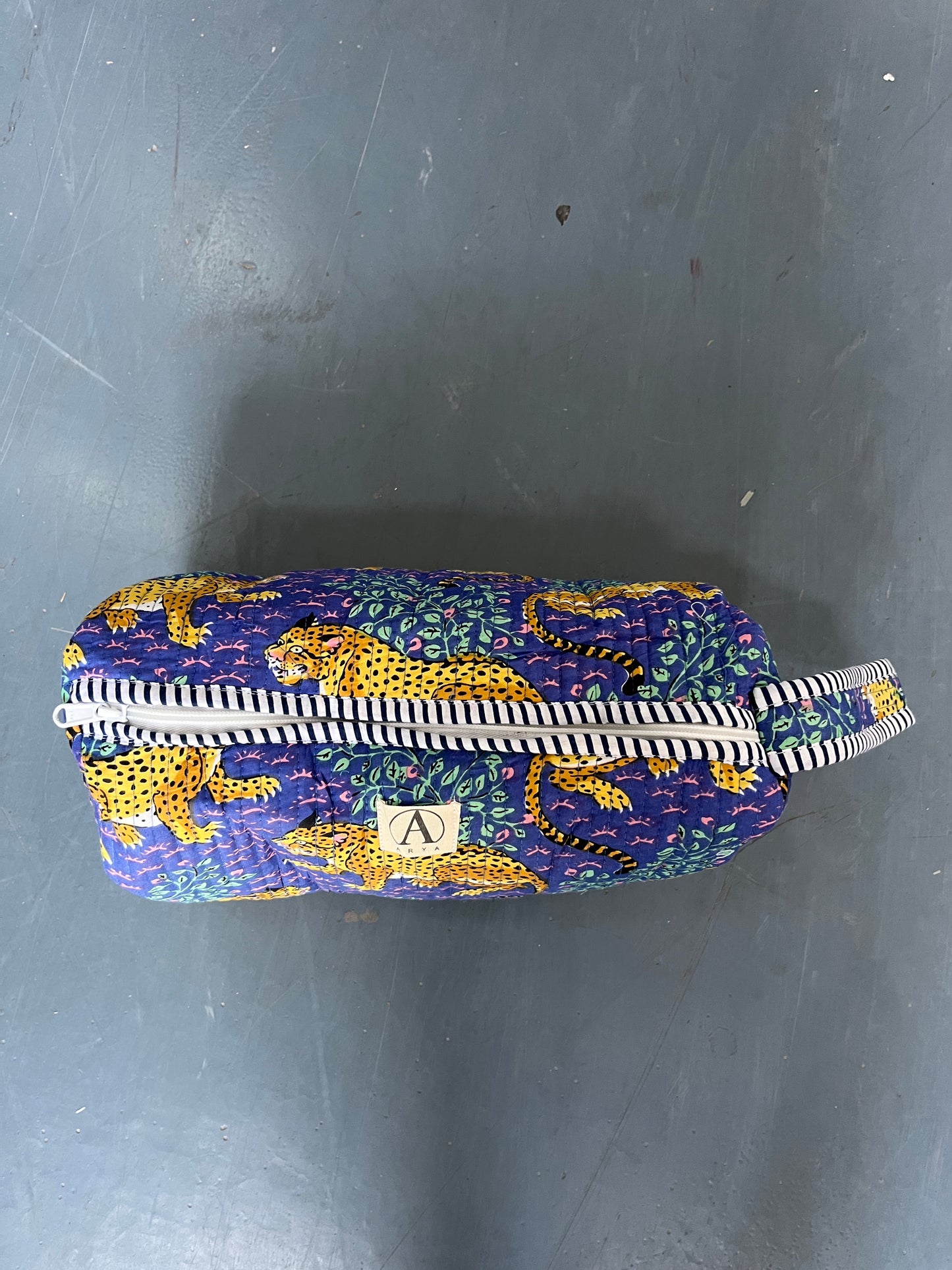 Blue Cheetah – Hair Styler Travel bag