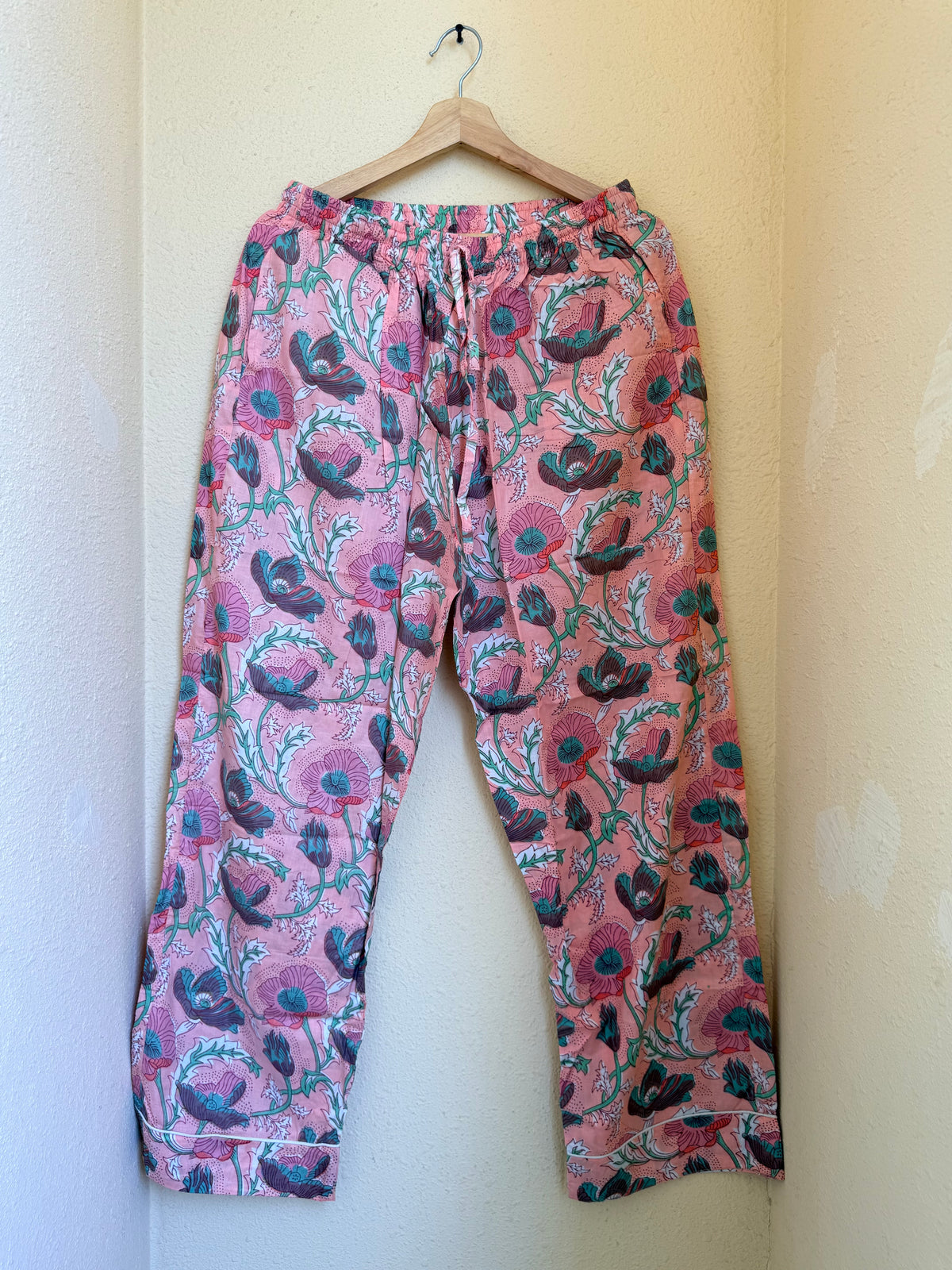 Women's Pink Floral Print – Elegant Two Piece Cotton Pajama Set