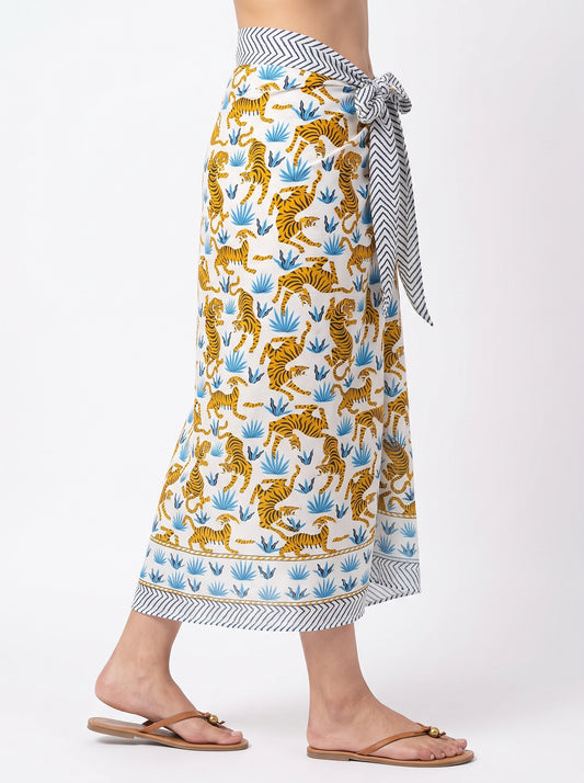 White Playful Sarong - Beach Cover