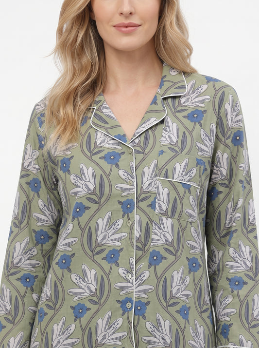 Women’s Green Bloom Escape – Elegant Two Piece Cotton Pajama Set
