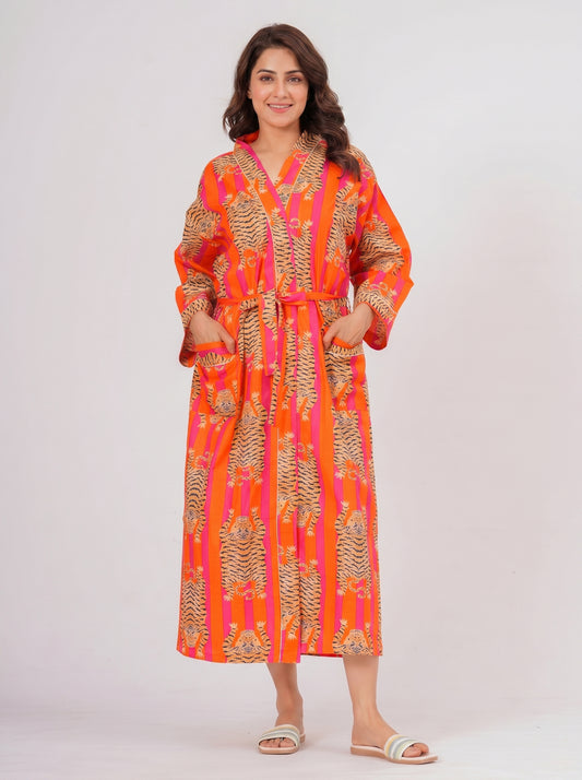Tiger Tango women's cotton Tibetan kimono robe. Bohemian style
lightweight cotton housecoat featuring a vibrant tiger print design.