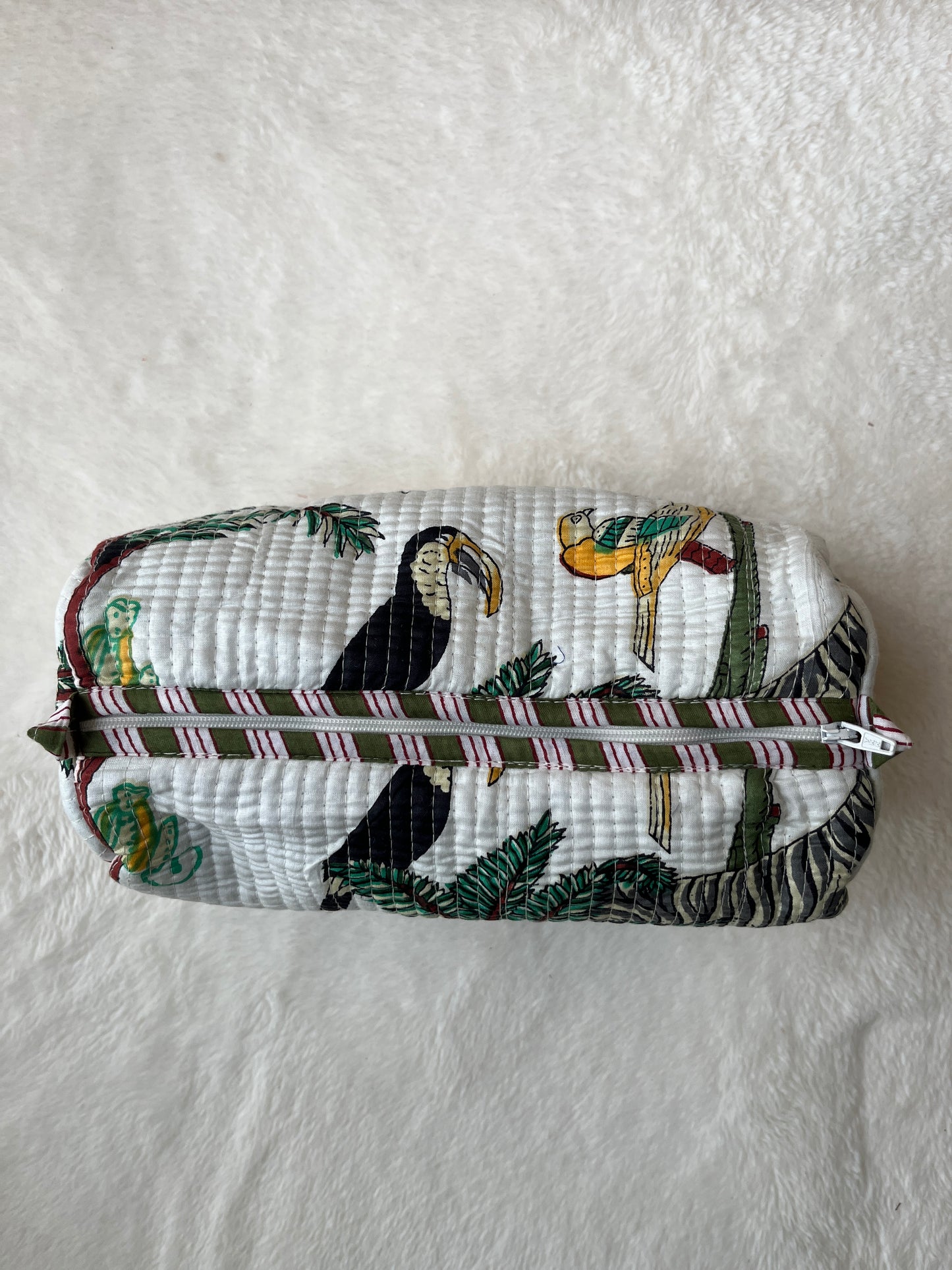 White Safari – Tote & 3 Pouch Set