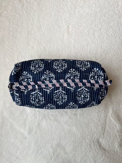 Blue Floral-2 – Tote & 3 Pouch Set