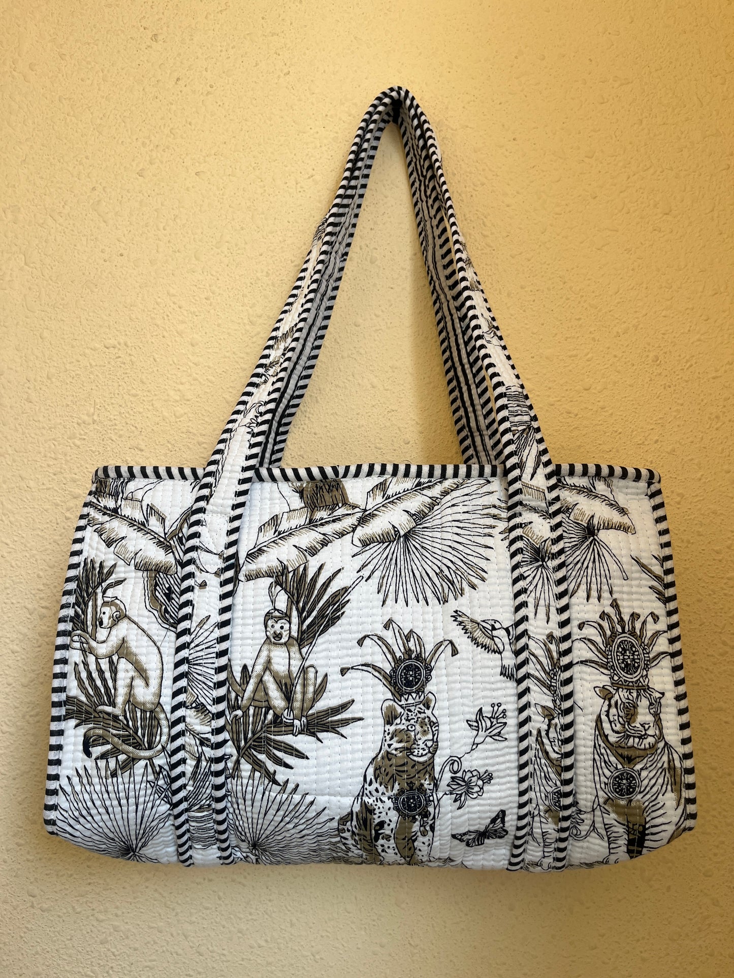 White tiger Jungle Quilted Mini Tote Bag 10X12