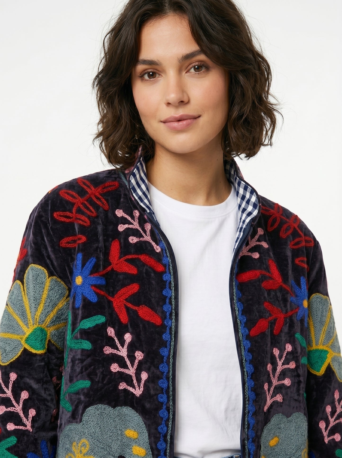 Women's Sugar Bliss 1040 Suzani Reversible Velvet Jacket – Artistic Embroidered Statement Jacket