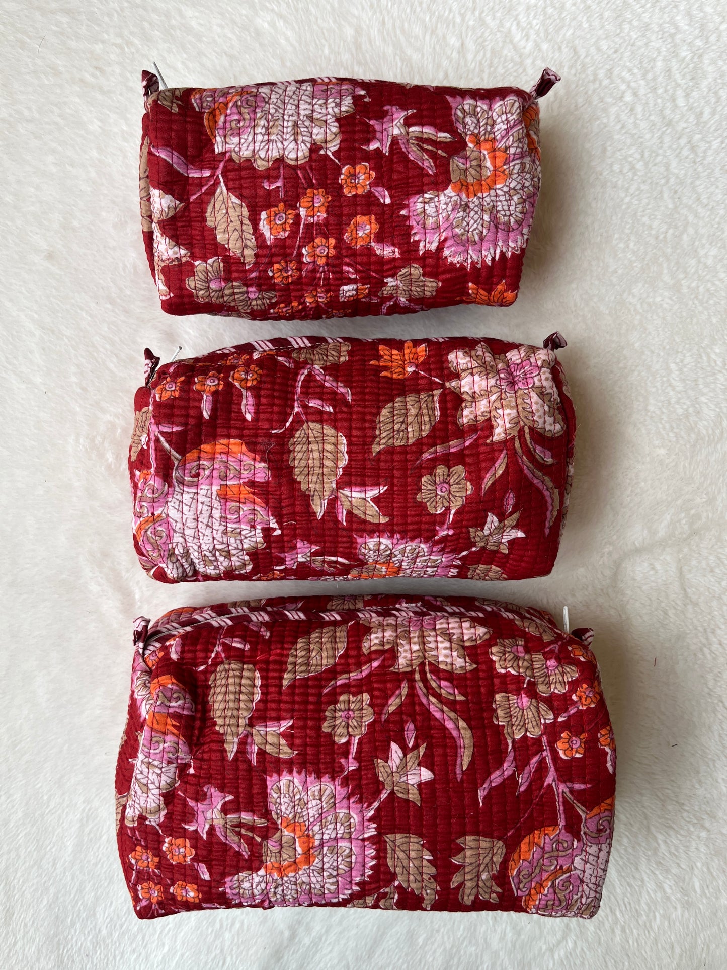 Red Floral – Tote & 3 Pouch Set
