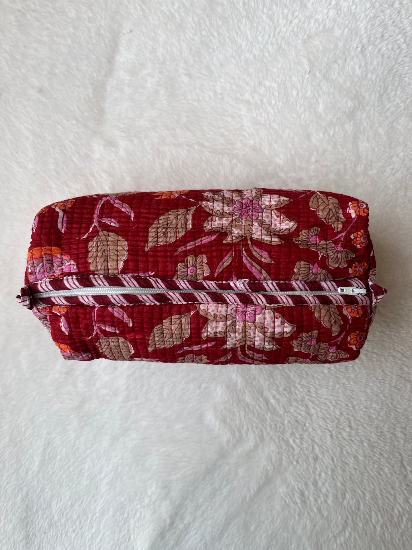 Red Floral – Tote & 3 Pouch Set