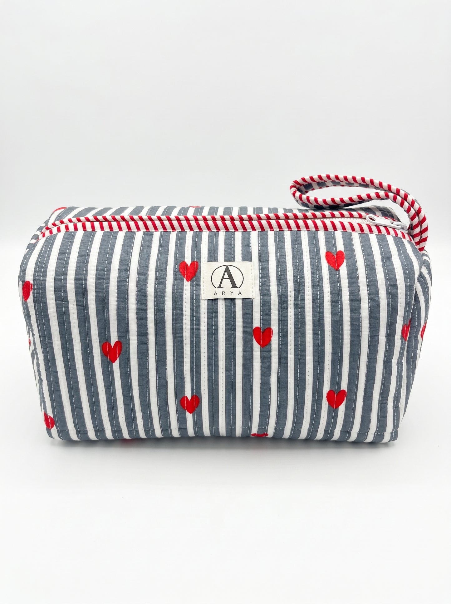 ￼ Cute Grey heart – Hair Styler Travel bag