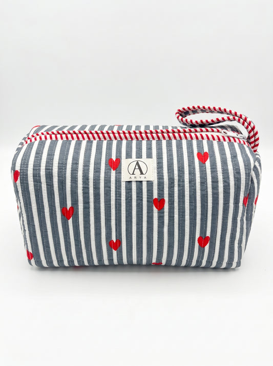 ￼ Cute Grey heart – Hair Styler Travel bag