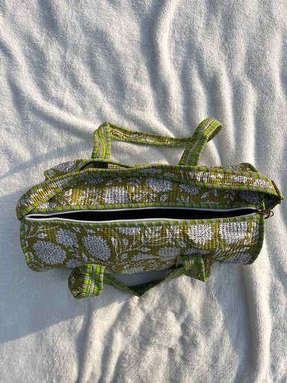 Green Floral Print Quilted Cotton Duffle Bag – Lightweight Travel Weekender
