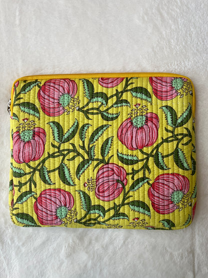 Sunflower Bloom – Yellow Floral Quilted iPad Sleeve