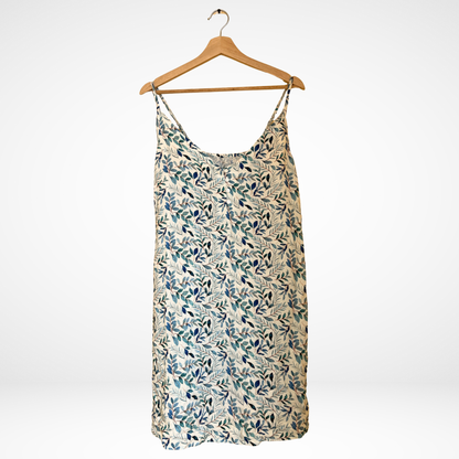 Leaf Muse – White Luxe Dress