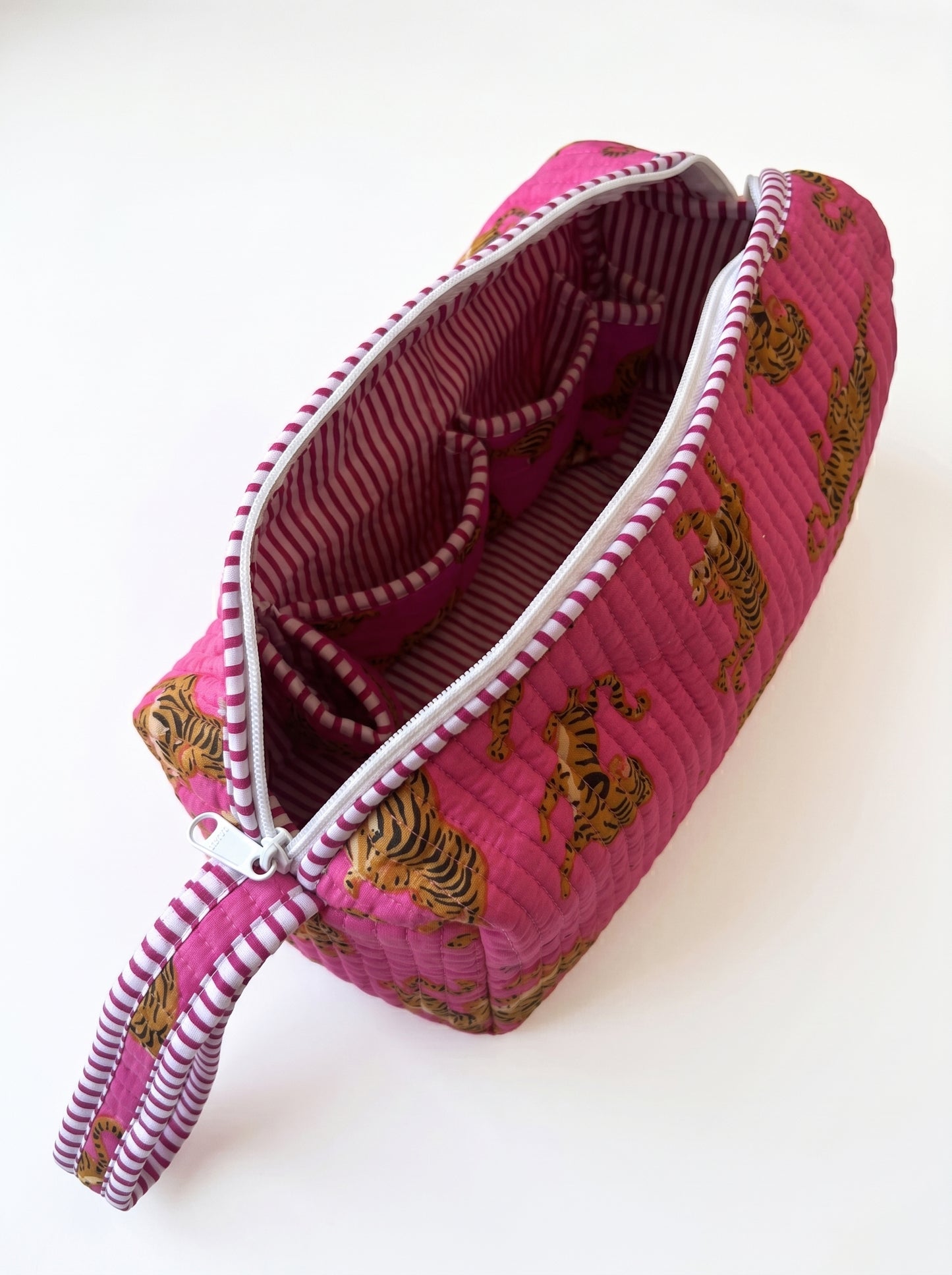 Cute Pink Tiger – Hair Styler Travel bag