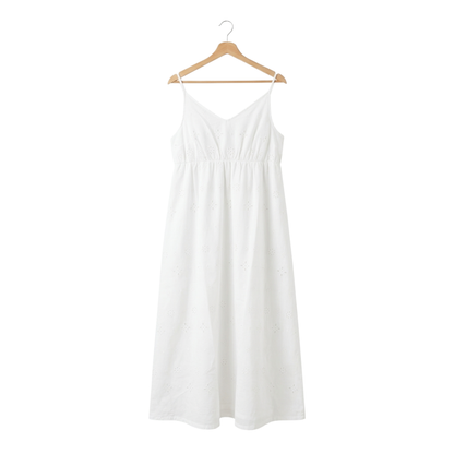 Lily Muse – White Eyelet Luxe Dress