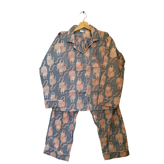 Women’s Grey Royal Tiger – Elegant Two Piece Cotton Pajama Set