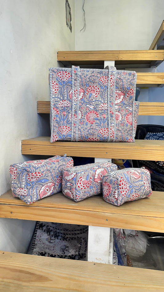 Grey Floral – Tote & 3 Pouch Set