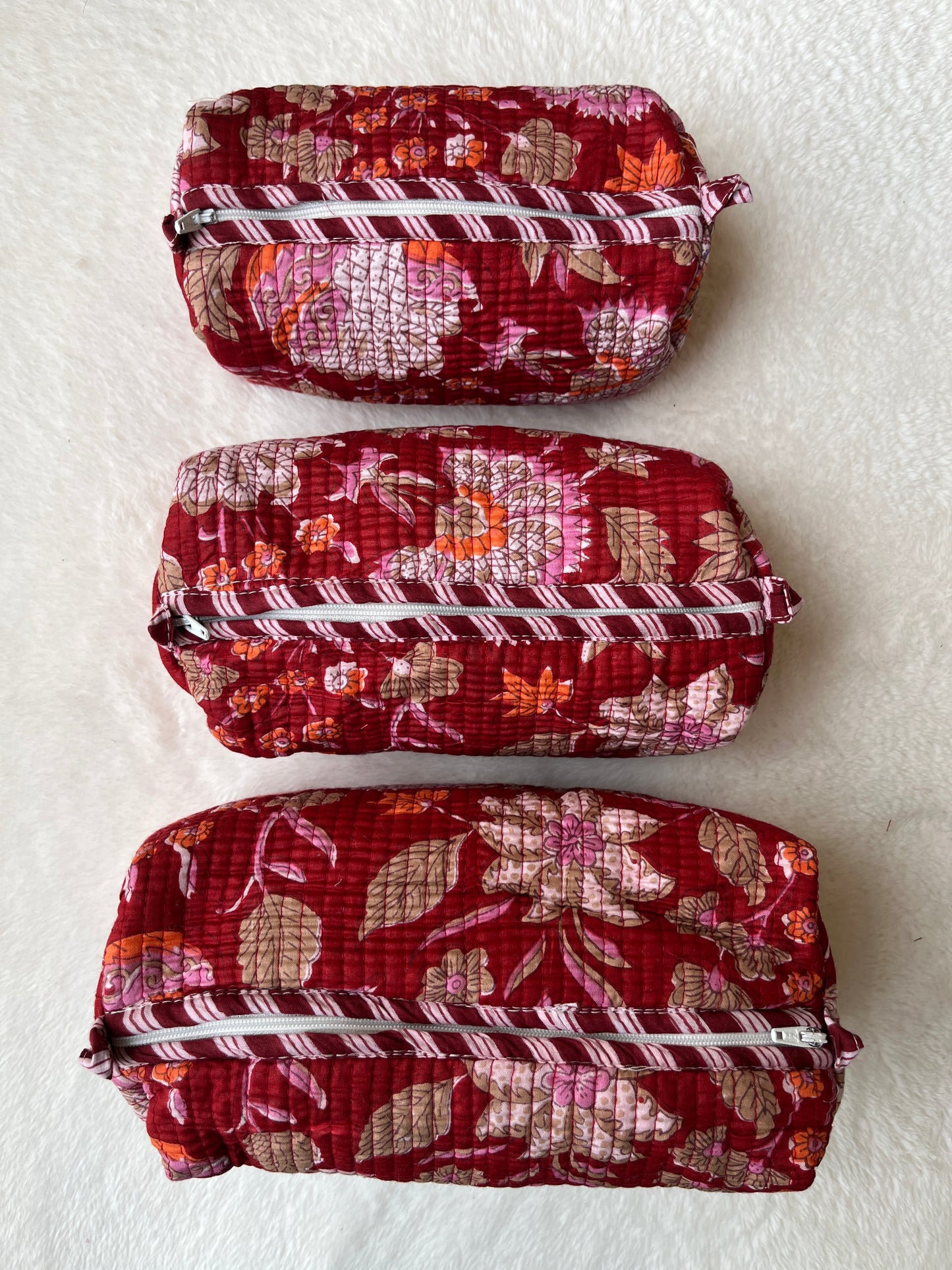 Red Floral – Tote & 3 Pouch Set