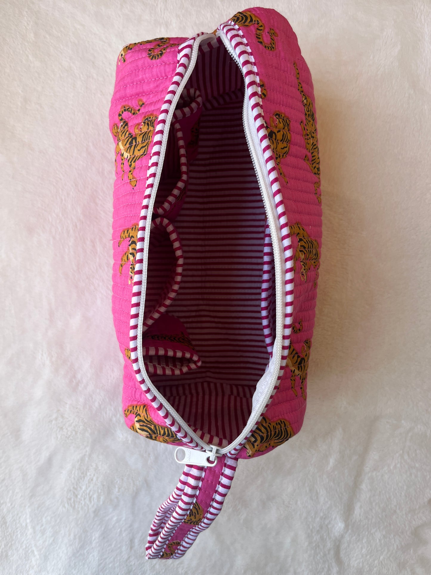 Cute Pink Tiger – Hair Styler Travel bag