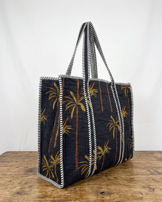 Black Midnight Palm – Wander Tote Bag 18x18