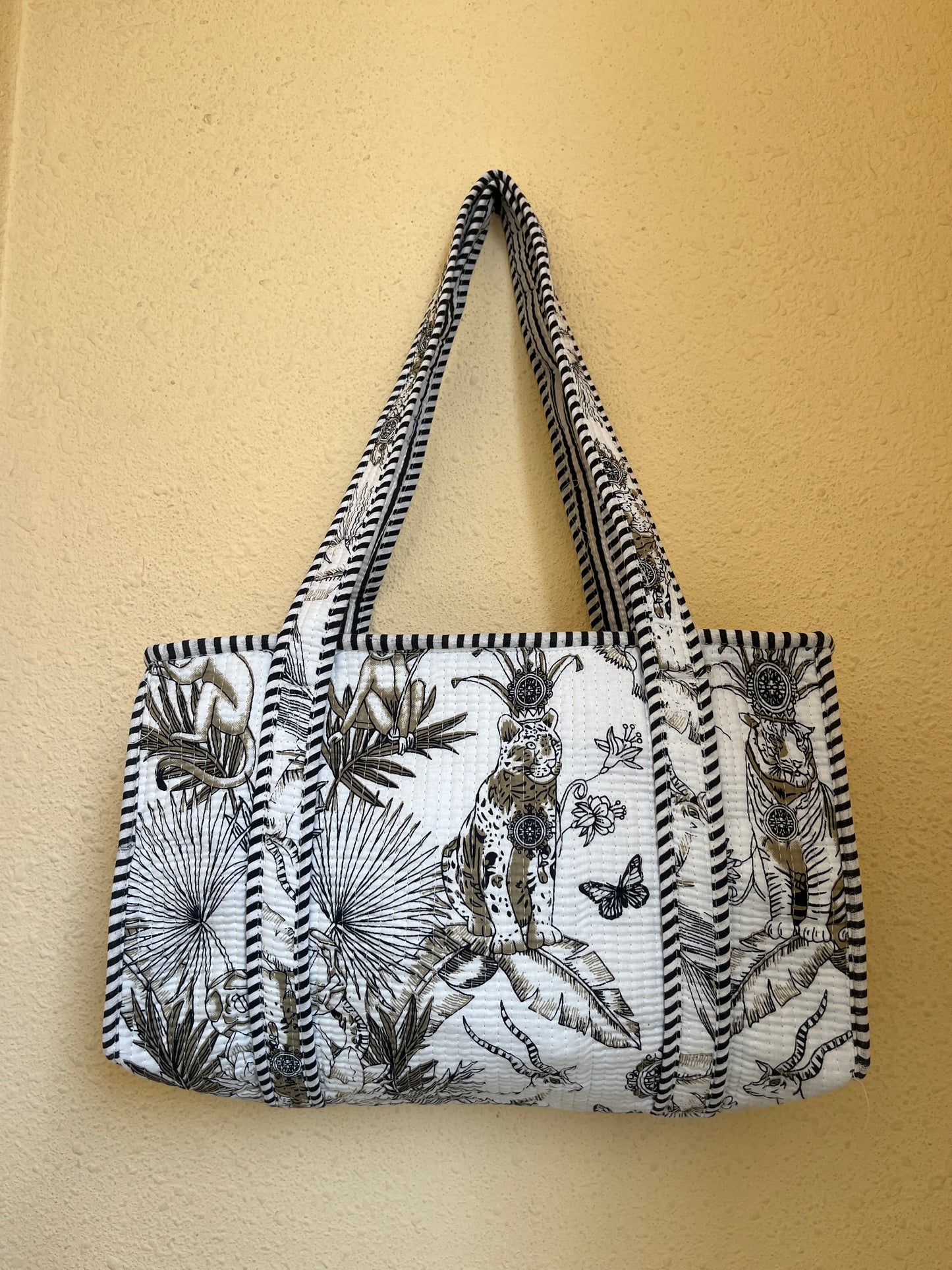 White tiger Jungle Quilted Mini Tote Bag 10X12