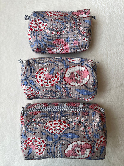 Grey Floral – Tote & 3 Pouch Set