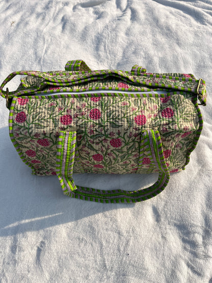 Green Red floral Print Quilted Cotton Duffle Bag – Lightweight Travel Weekender