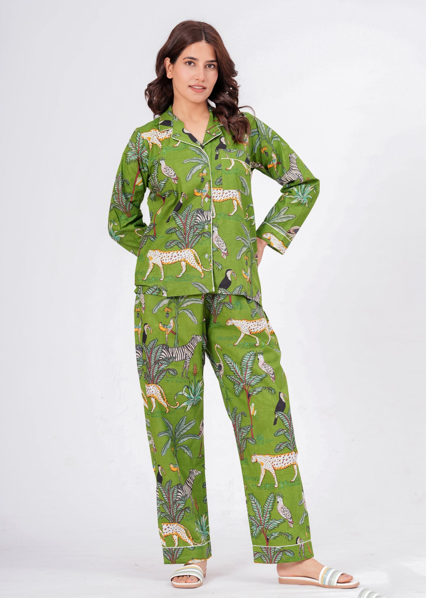 Women's Green Safari Print Cotton Night Suit Set – Tropical Two Piece Pajama Set
