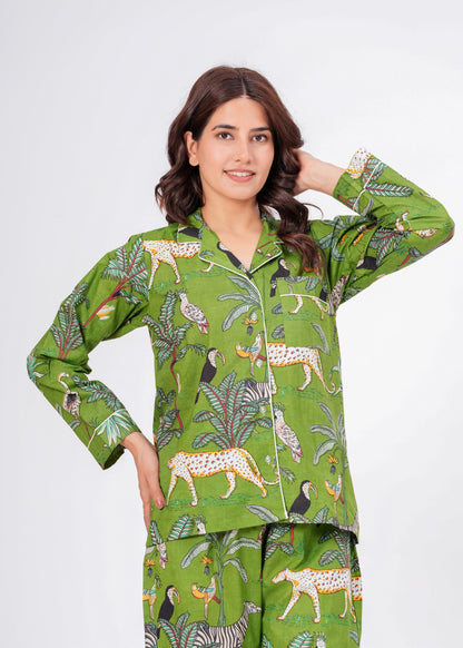 Women's Green Safari Print Cotton Night Suit Set – Tropical Two Piece Pajama Set