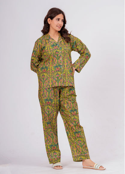 Women's Green Botanical Floral Print Cotton Night Suit Set – Elegant Two Piece Pajama Set