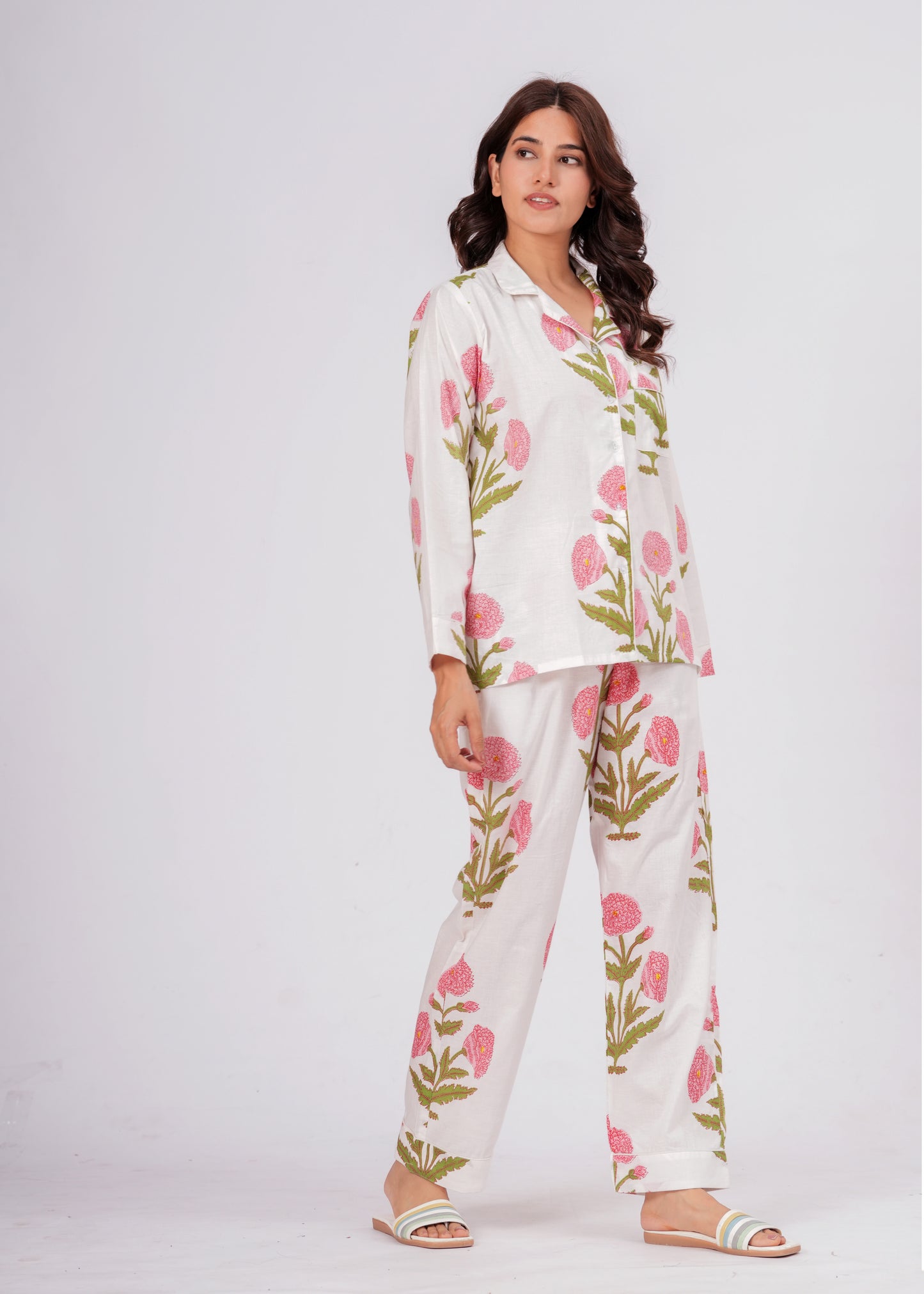 Women's White Floral Print Cotton Night Suit Set – Elegant Two Piece Pajama Set
