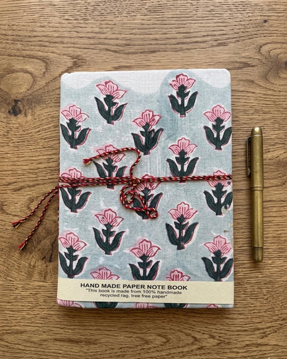 White Pink floral-1 – Handcrafted Journal