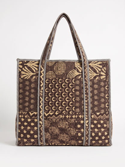 Brown Sugar Patch Bloom – Wander Tote Bag  18x18