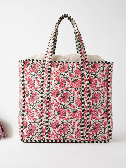 Cute Pink floral Chimes – Wander Tote Bag 18x18