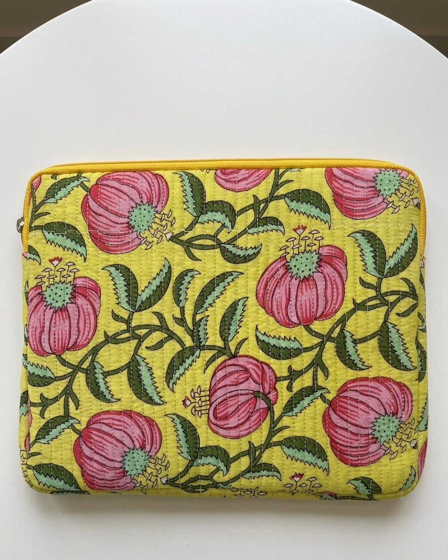 Sunflower Bloom – Yellow Floral Quilted iPad Sleeve