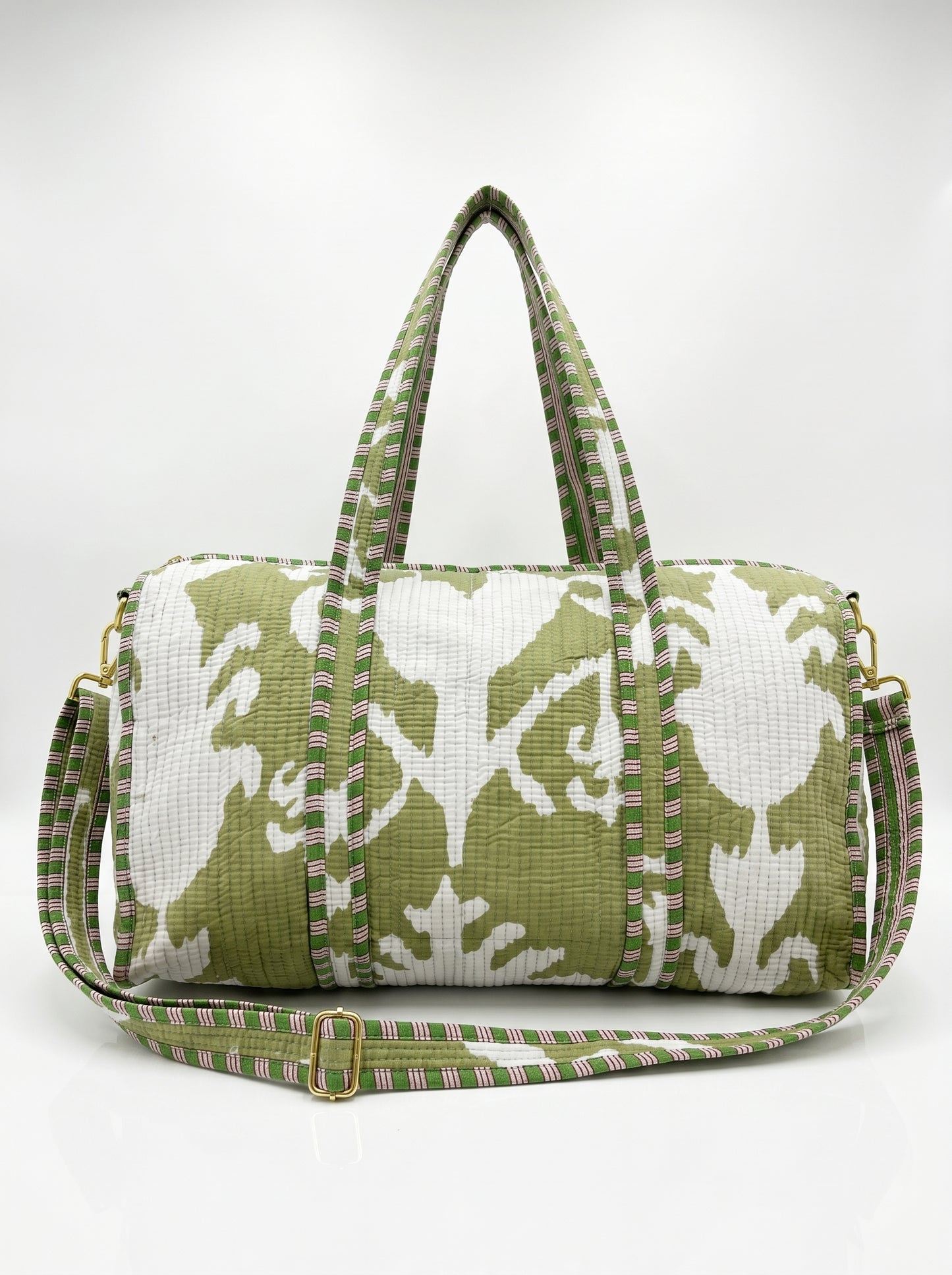 Classic Green Tie and Dye Quilted Cotton Duffle Bag – Lightweight Travel Weekender