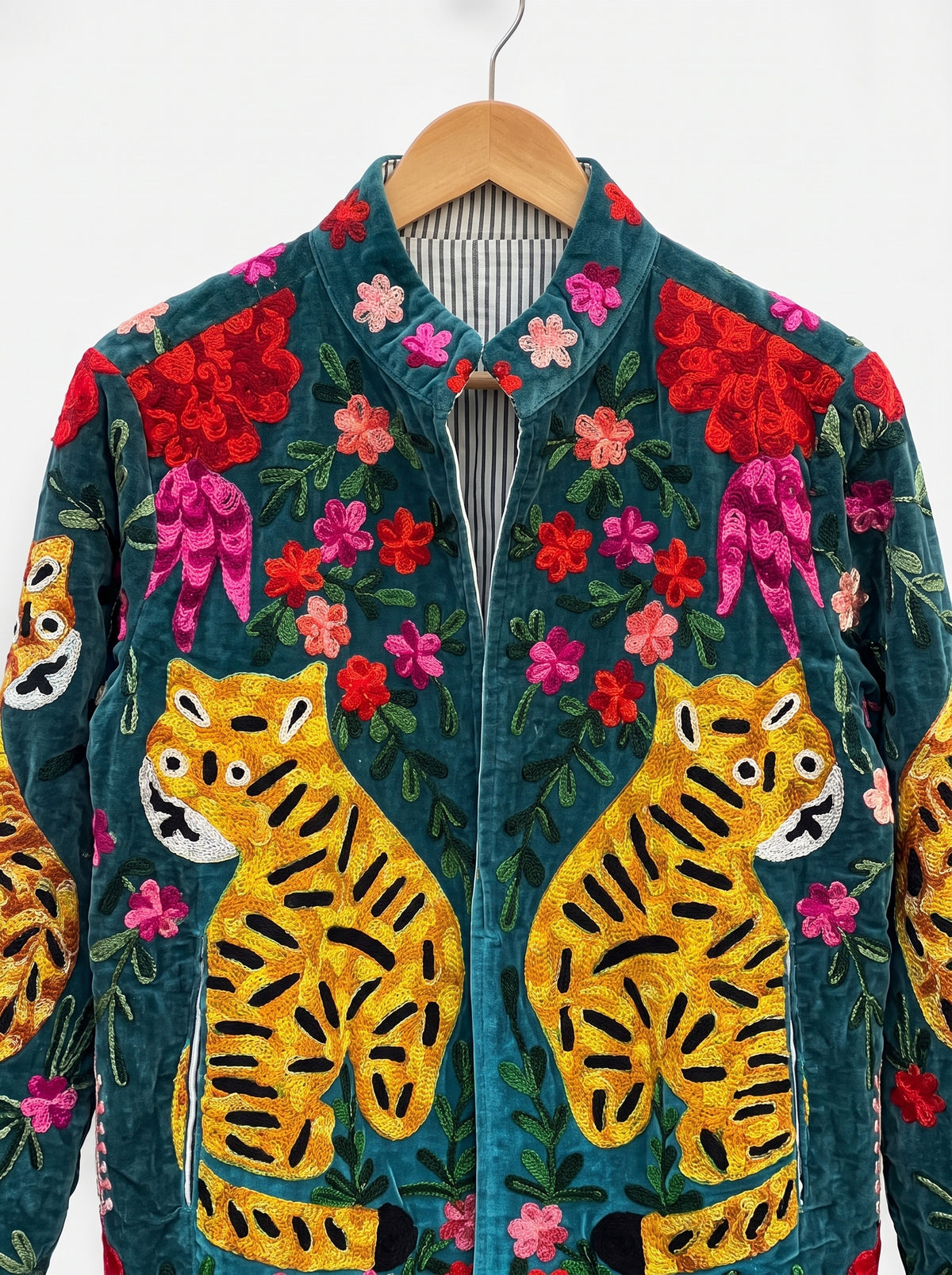 Women's 2003 Suzani Reversible Velvet Jacket – Artistic Embroidered Statement Jacket