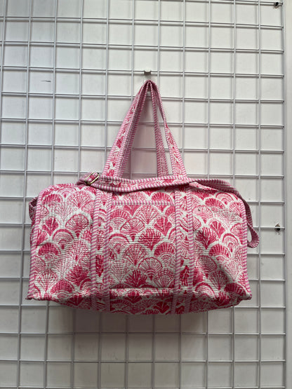 Pink Shell Quilted Cotton Duffle Bag – Lightweight Travel Weekender