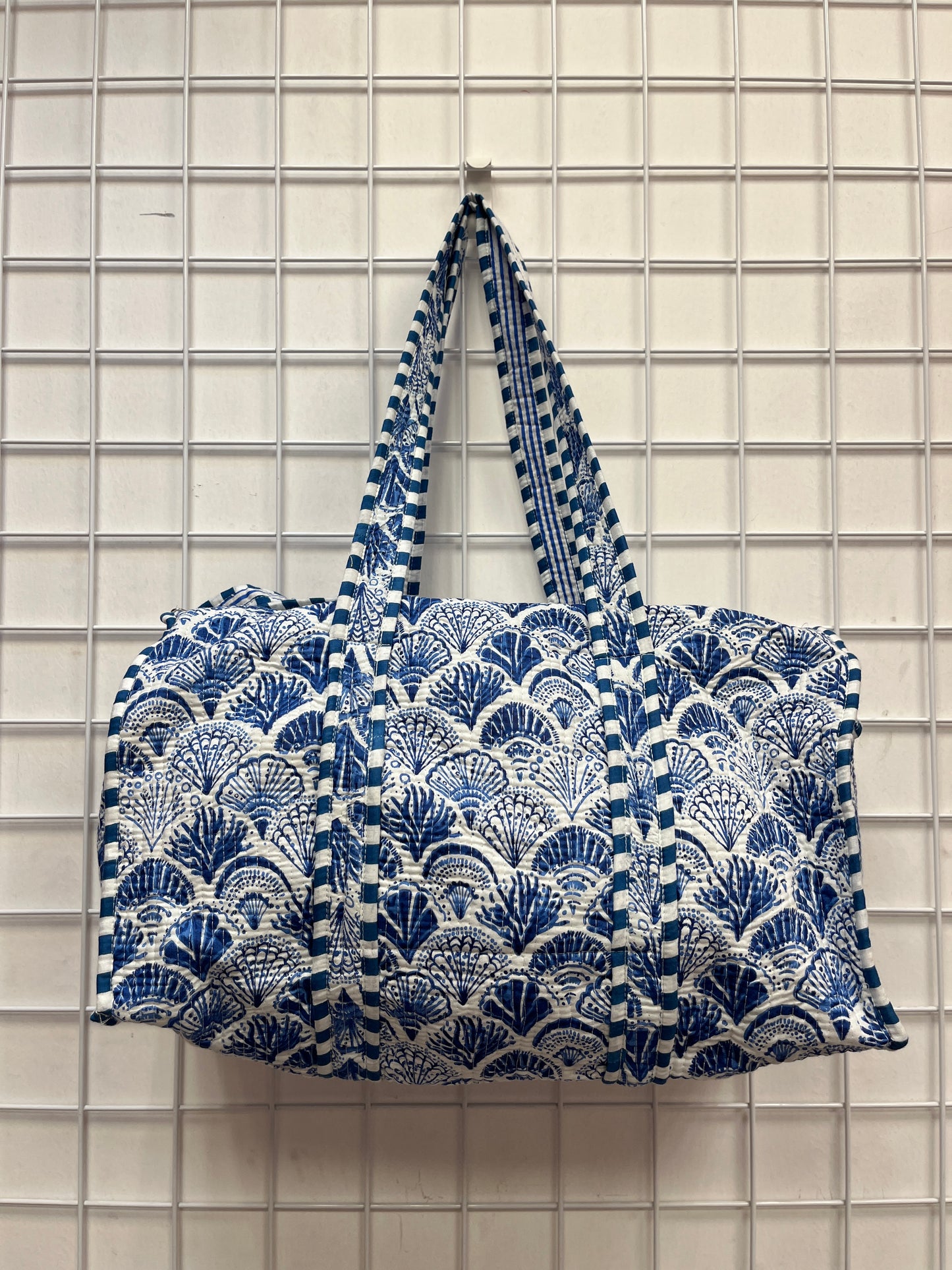 Blue Shell Quilted Cotton Duffle Bag – Lightweight Travel Weekender