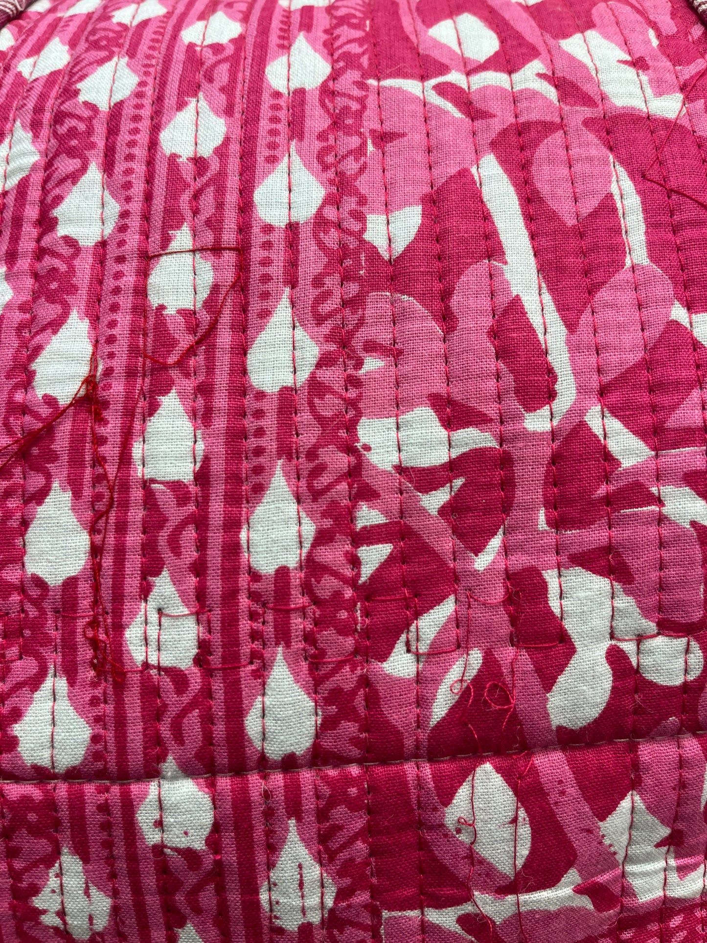 Princess Pink Drops Quilted Cotton Duffle Bag – Lightweight Travel Weekender