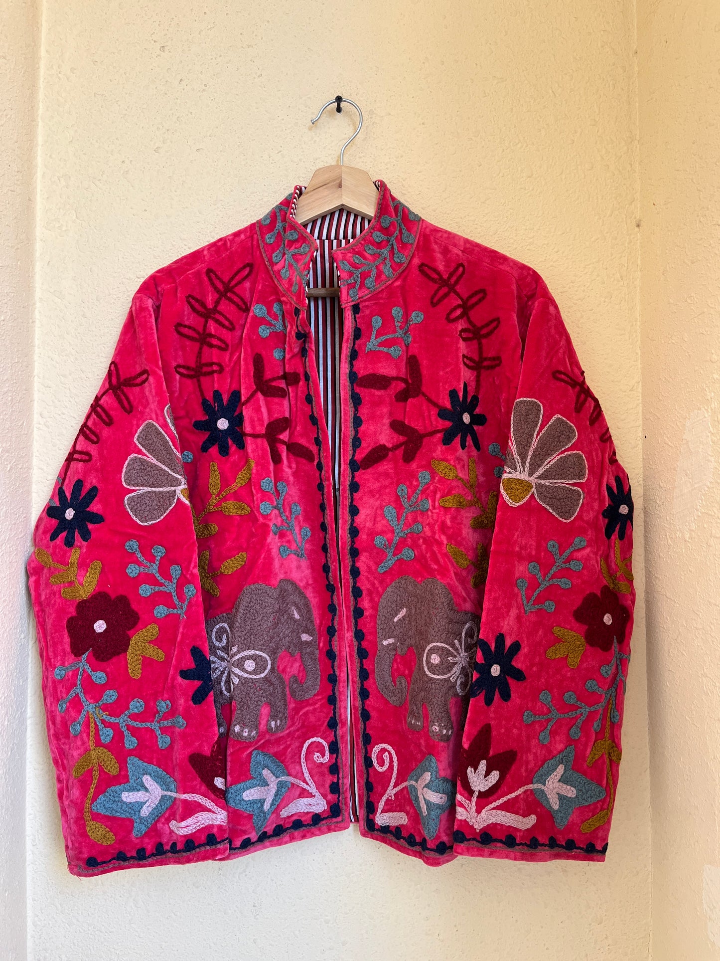 Women's 107 Suzani Reversible Velvet Jacket – Artistic Embroidered Statement Jacket