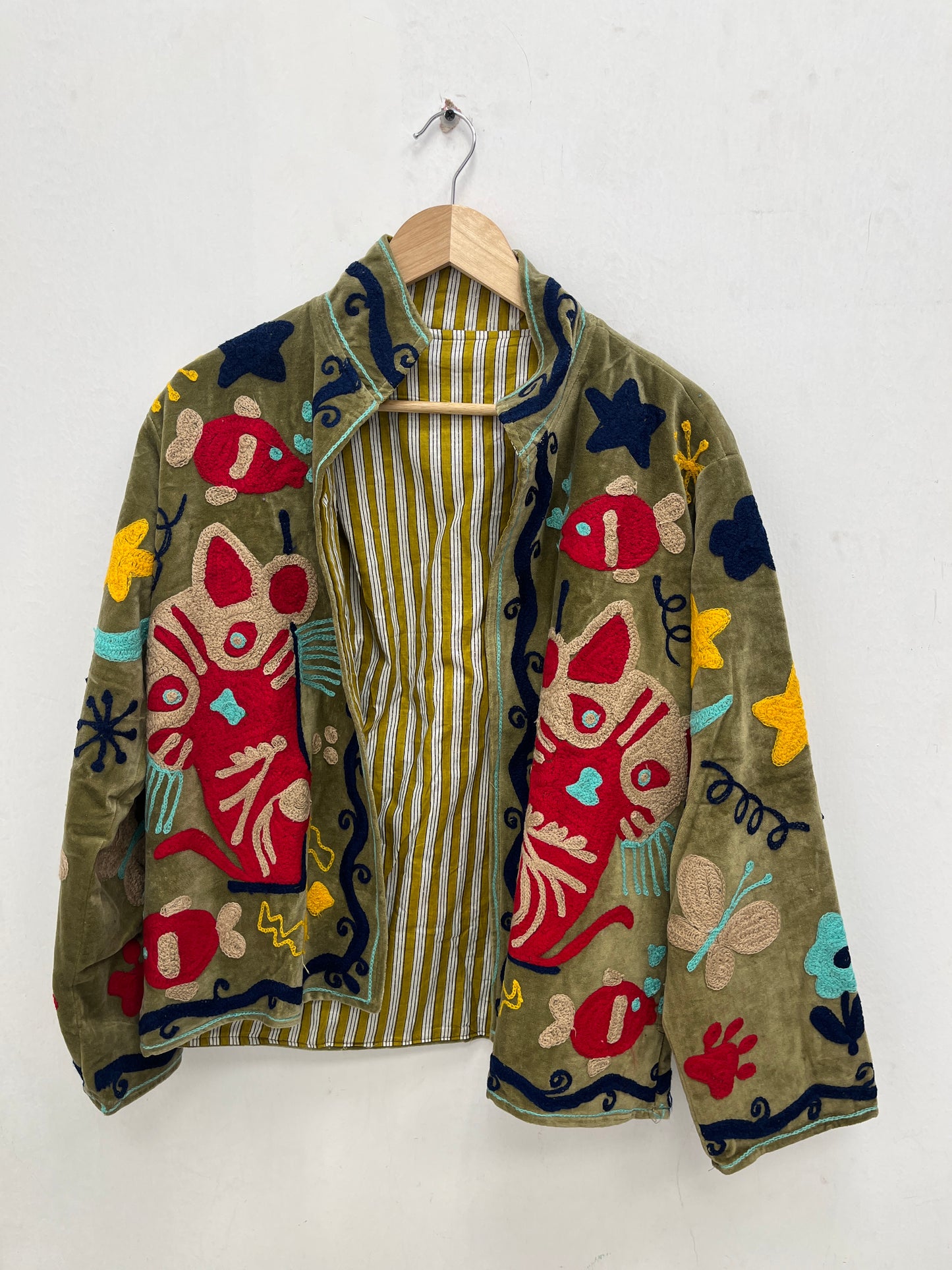 Women's 1013 Suzani Reversible Velvet Jacket – Artistic Embroidered Statement Jacket