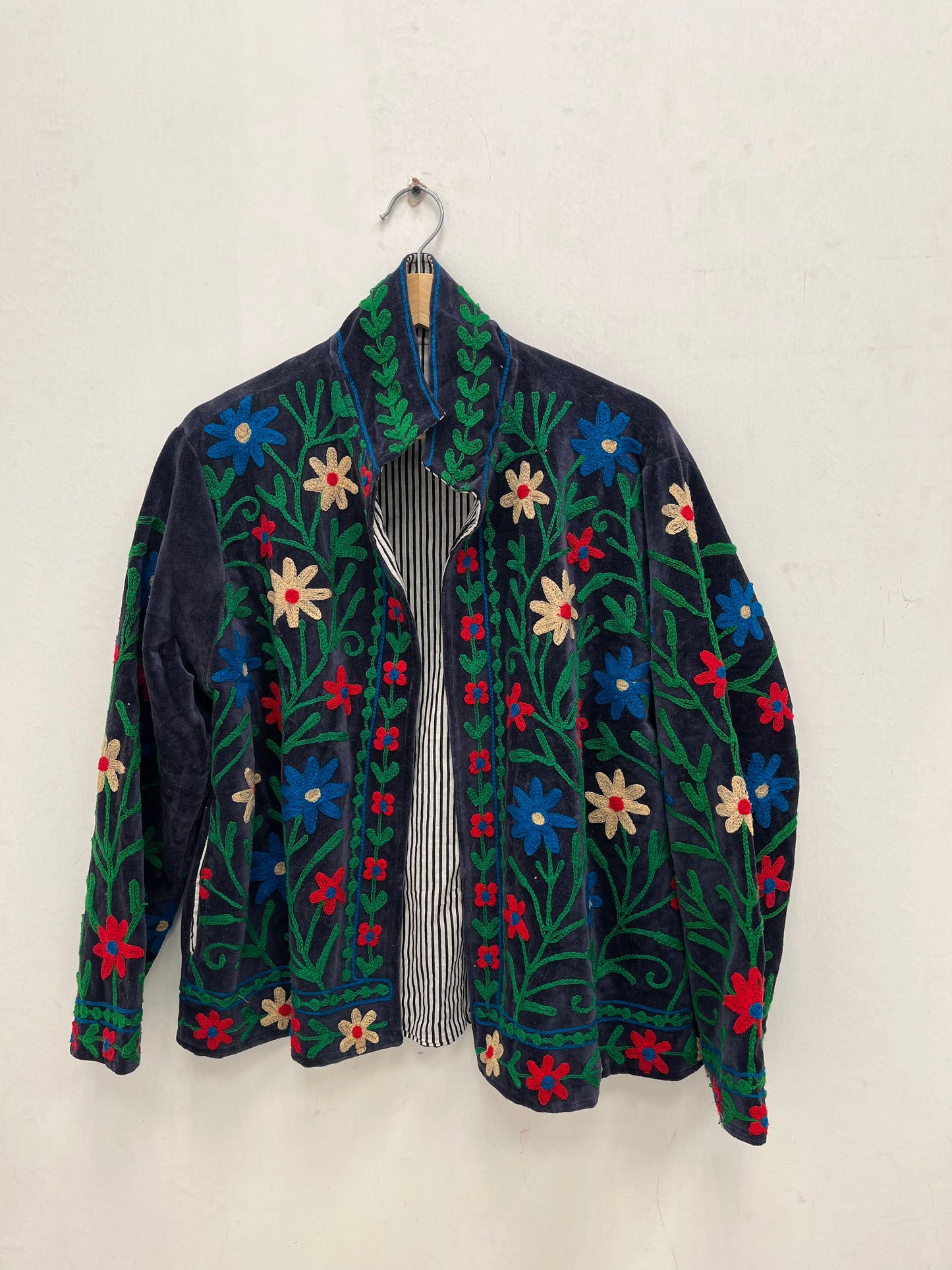 Women's 1014 Suzani Reversible Velvet Jacket – Artistic Embroidered Statement Jacket