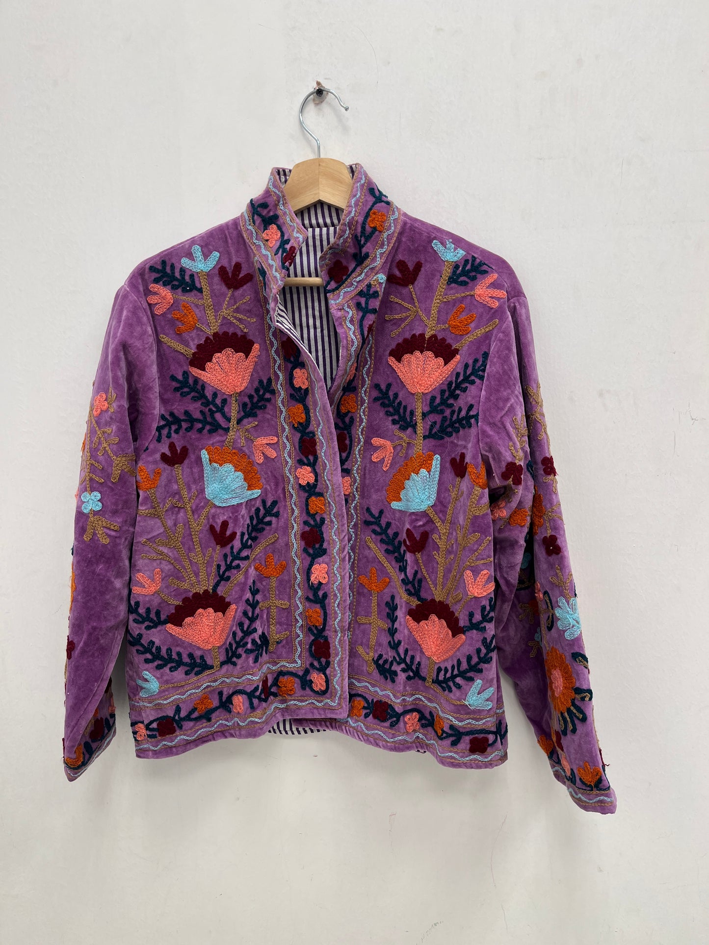 Women's 1015 Suzani Reversible Velvet Jacket – Artistic Embroidered Statement Jacket