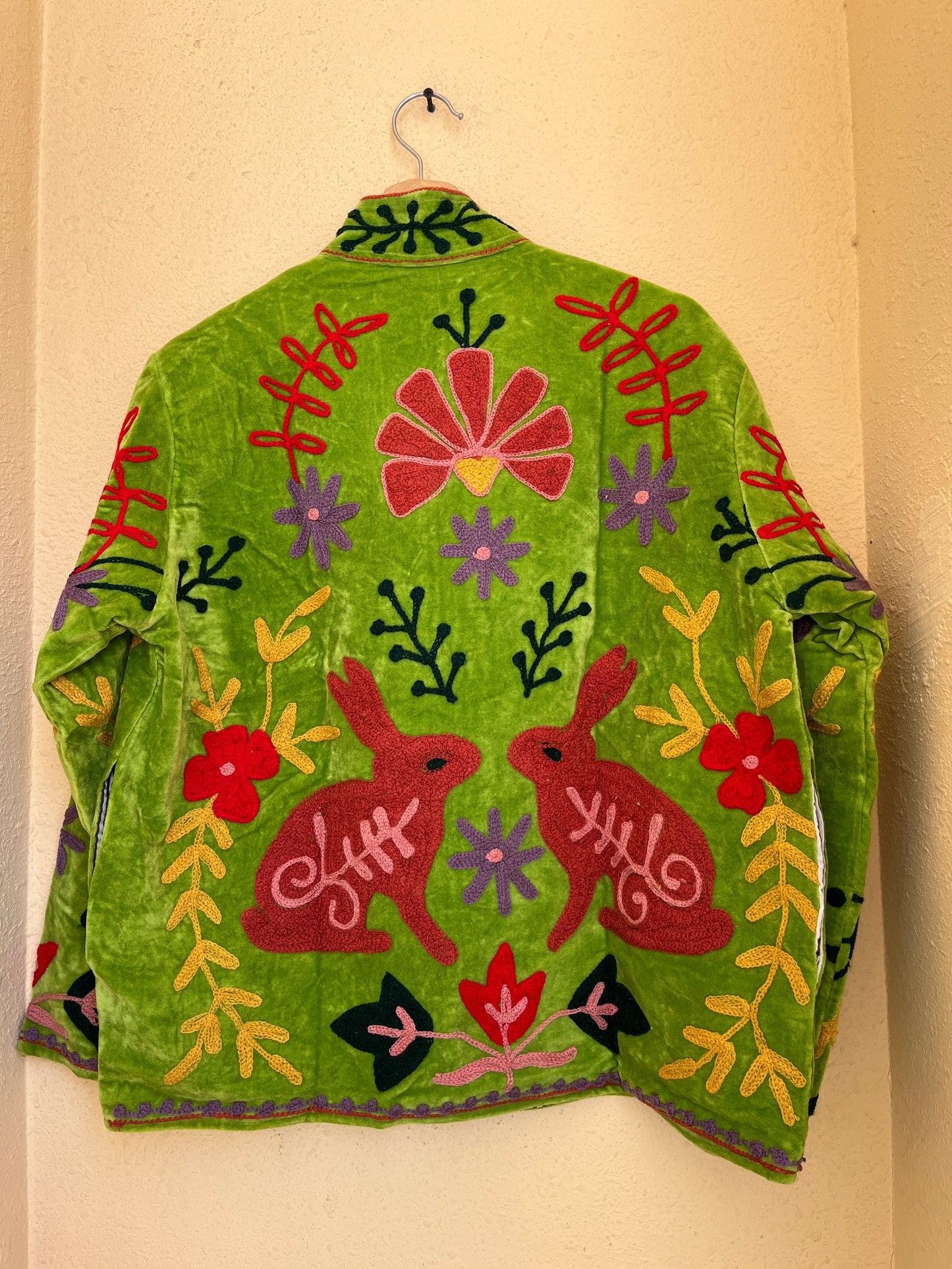 Women's 1032 Suzani Reversible Cotton Jacket – Artistic Embroidered Statement Jacket