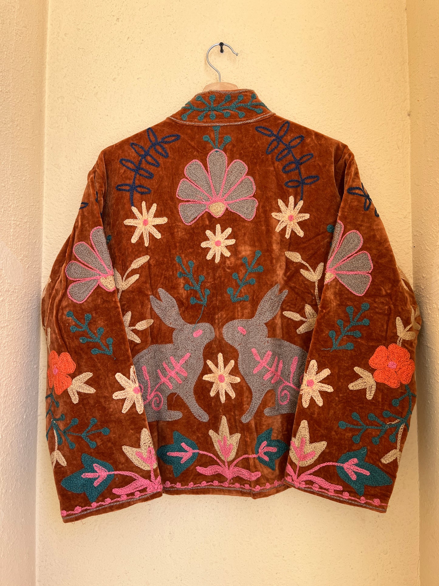 Women's 1042 Suzani Reversible Cotton Jacket – Artistic Embroidered Statement Jacket