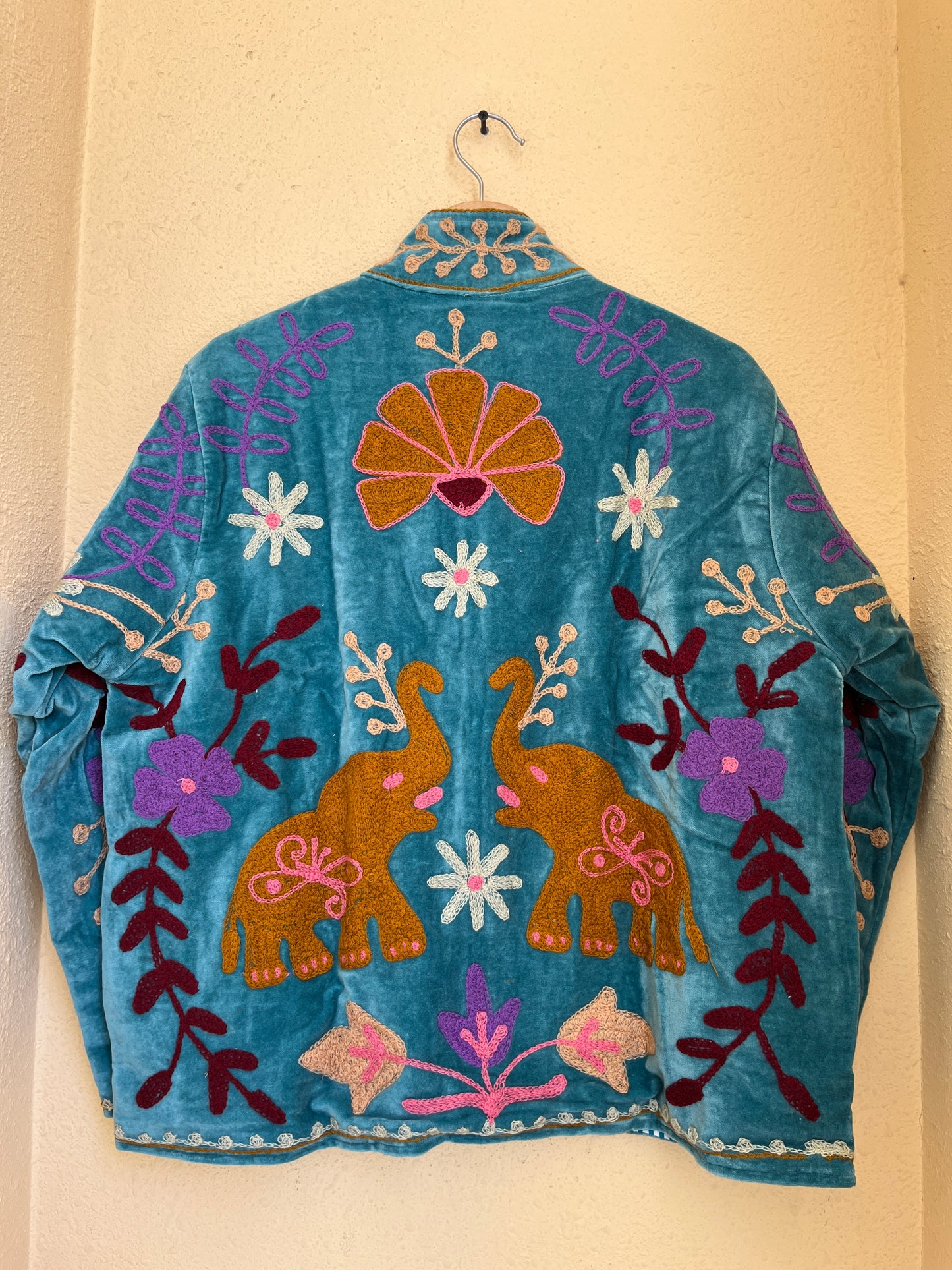 Women's 1047 Suzani Reversible Cotton Jacket – Artistic Embroidered Statement Jacket